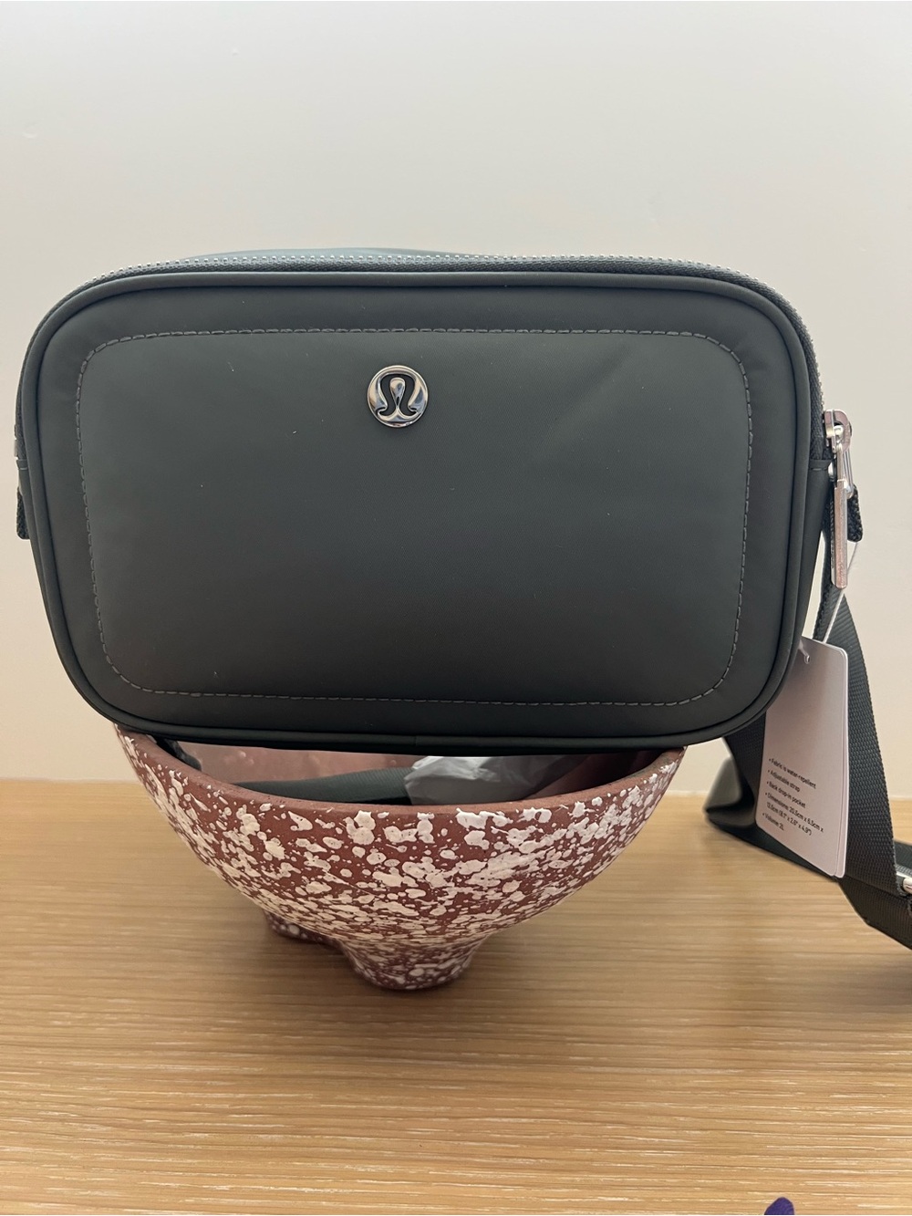 Lululemon Everywhere Crossbody 2L Bag- Sage Green